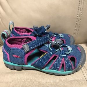 Little kids Keen shoes